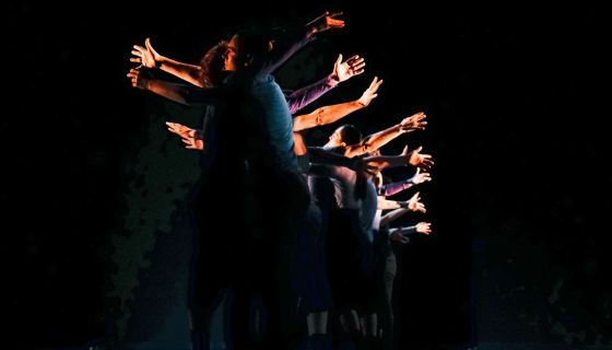 Фестиваль «Башня». Пластический спектакль «Бегущие»