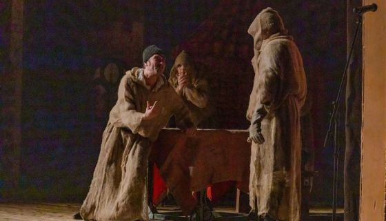 Музыкальный спектакль «Трудно быть Богом»