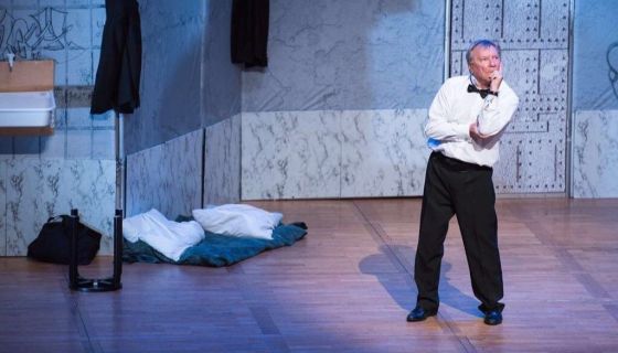 Спектакль «Вредные привычки»