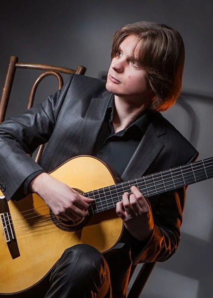 Антон Баранов