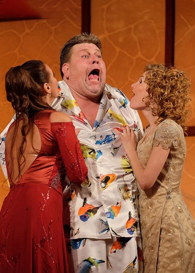 Спектакль «Пижама на шестерых»