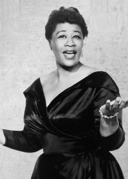 Концерт джазового квинтета "Акцент" "В компании Эллы Фицджеральд"