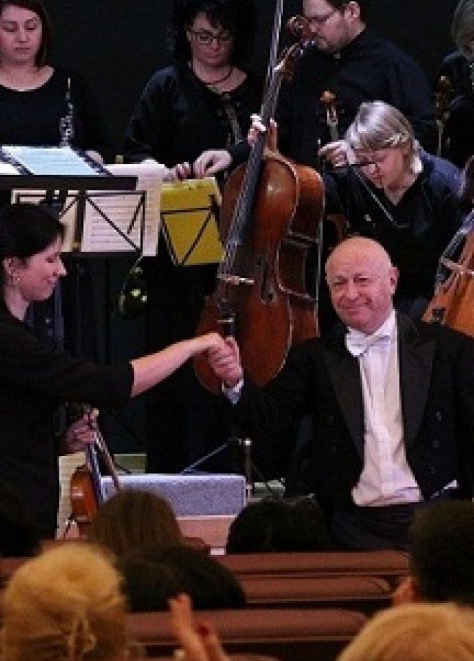 Концерт "Весенний музыкальный букет" эстрадно-духового оркестра Черняховской детской музыкальной школы