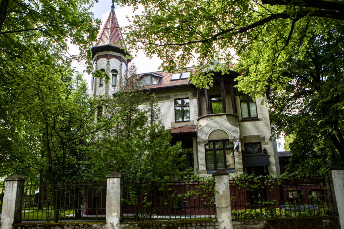 Амалиенау