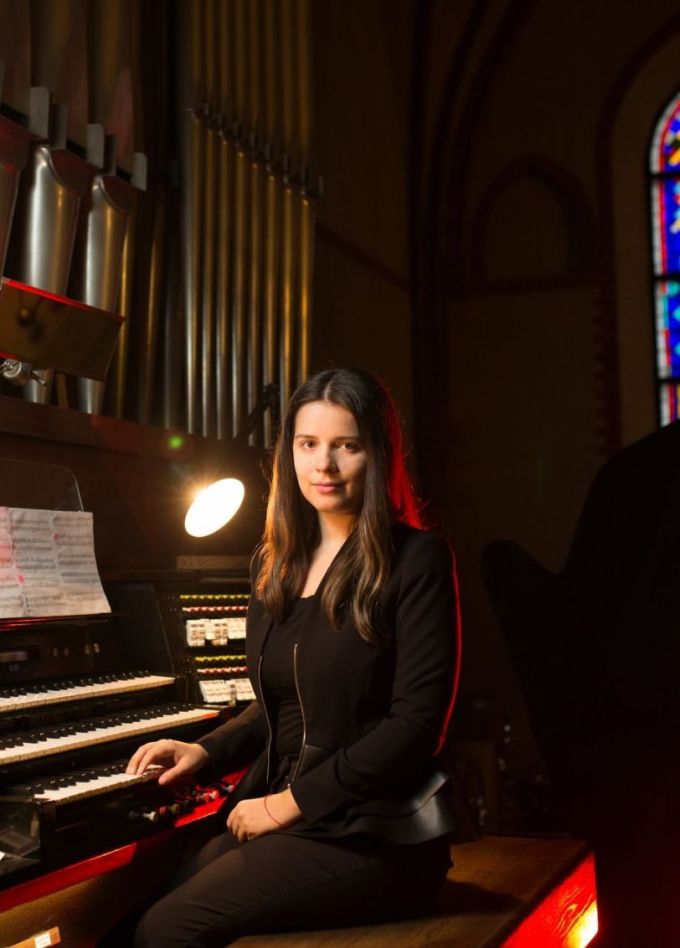 Концерт «Гимн солнцу и звёздам»