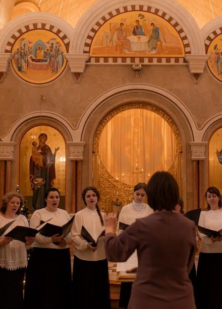 Концерт Андреевской хоровой школы "Объятия Отча"