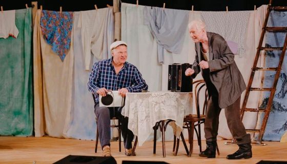 Спектакль «Любовь и голуби», Светлогорск