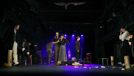 Фестиваль «Башня». Спектакль «Дачники»